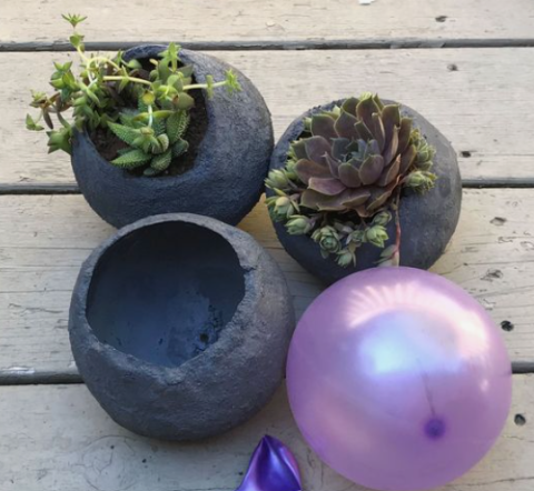 balloon planter